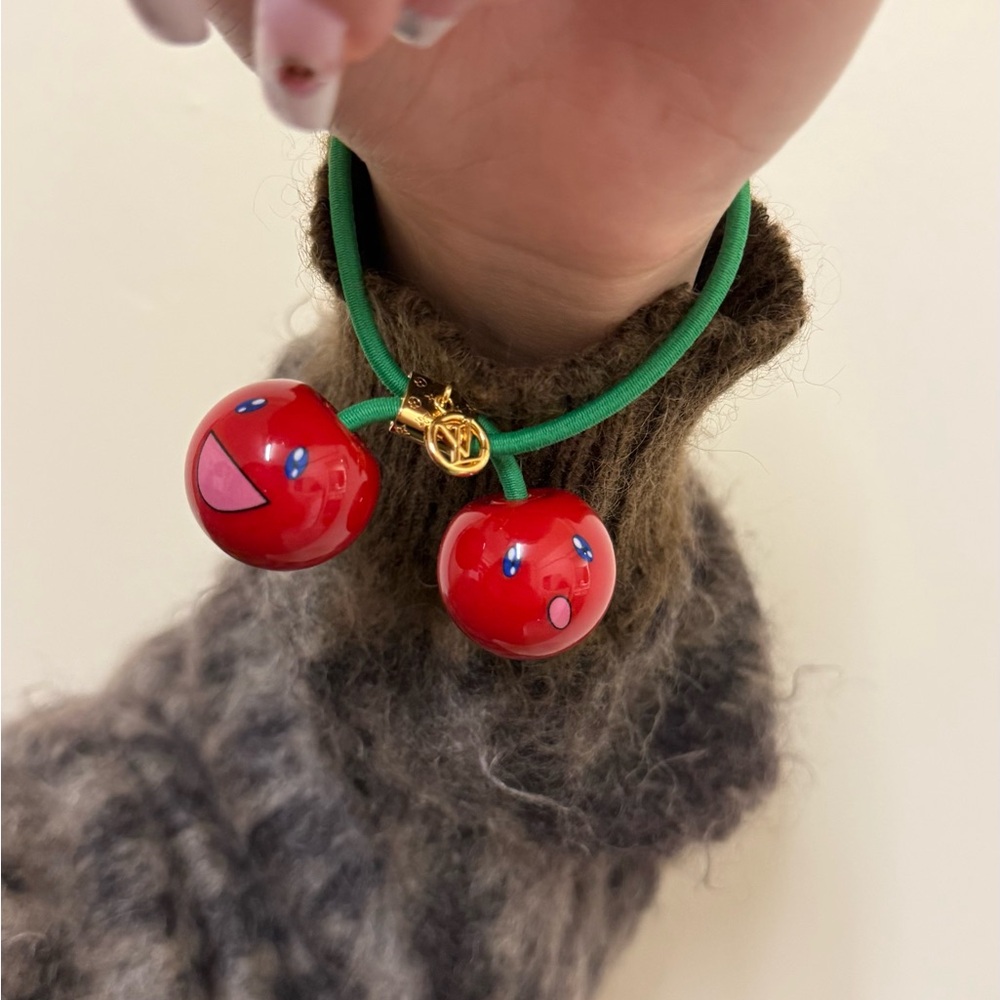 Louis Vuitton Cherry Hair Tie  M02901